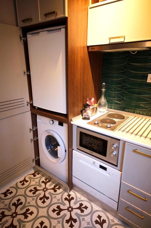 Superior Refurbished Flat In The Heart Of Istanbul Apartman Kültér fotó